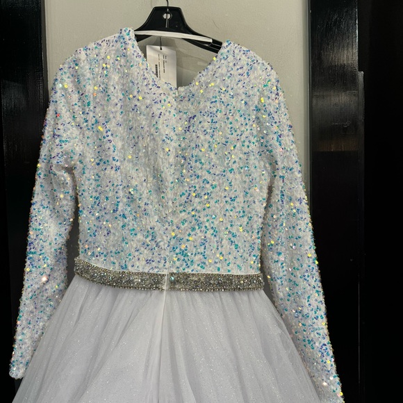 Ava Presley - Pageant Dress - Sz 12 - Picture 3 of 9